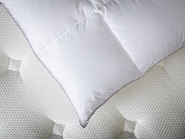 Подушка Air Triple 50х70