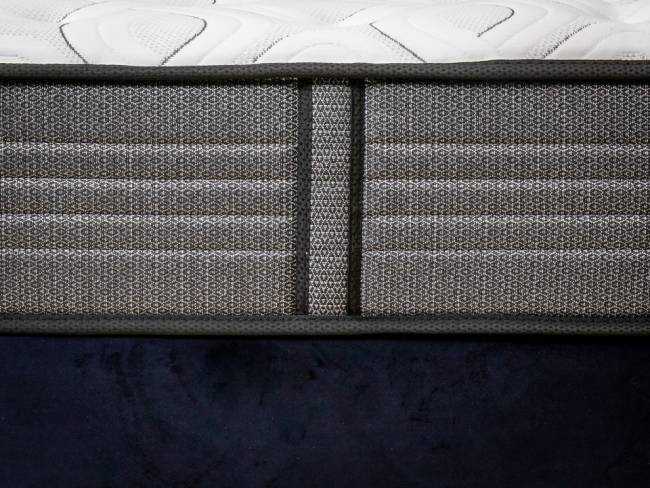 Матрас One Posture Plus Firm