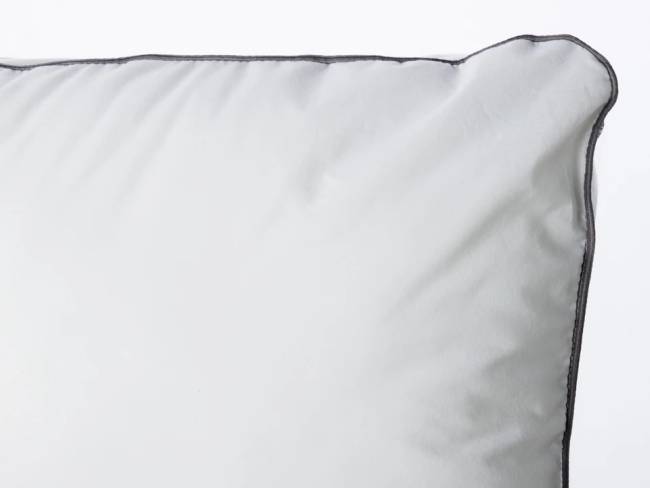 Подушка One Strong