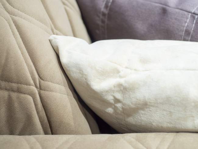 Диван угловой с пуфом Ergonomic ambition