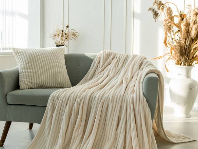 Чехол Soft Stripe на декоративную подушку Кьянти